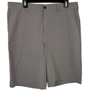 Izod Golf Shorts Beige Tan Men's Size 34 EUC Athletic Athleisure Preppy Classic